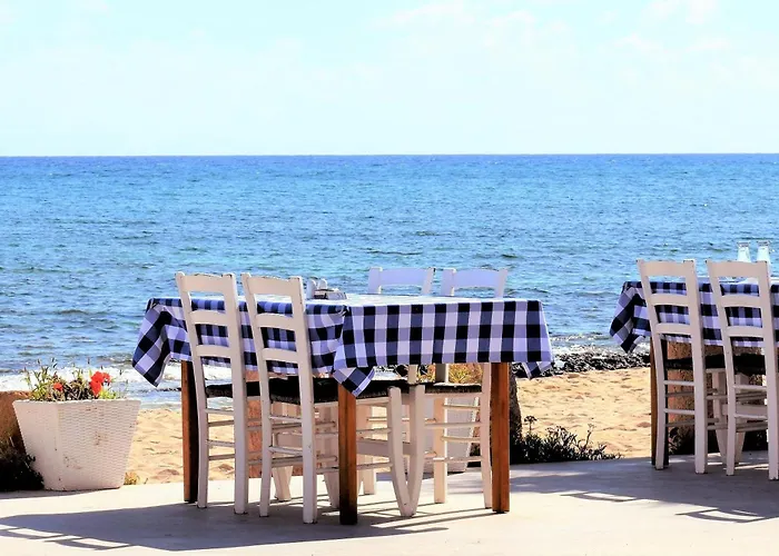 Stunning Santorini 1 Bedroom Indiana Private Heated Plunge Villa *